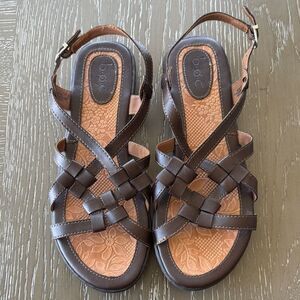 b.o.c. Dark Brown Strappy Sandals Slingback Flats Comfy Shoes Women’s Size 9M